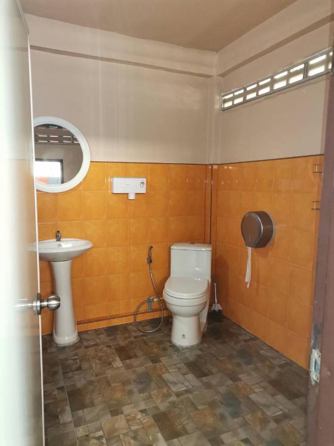 Milano Home Guesthouse 班武里府 外观 照片